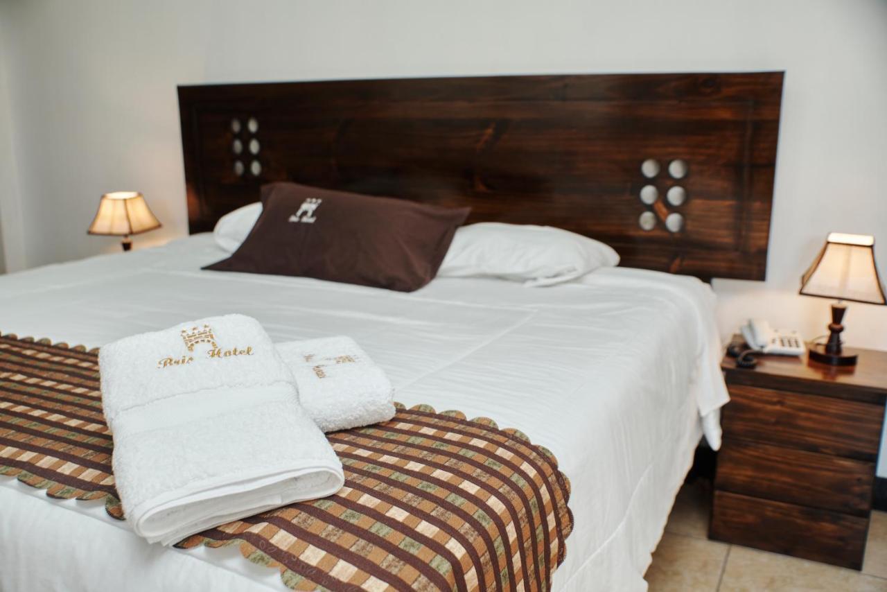Bris Hotel Gobernadora Extérieur photo